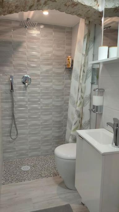 Il Duomo A Due Passi Apartment Наполи Екстериор снимка