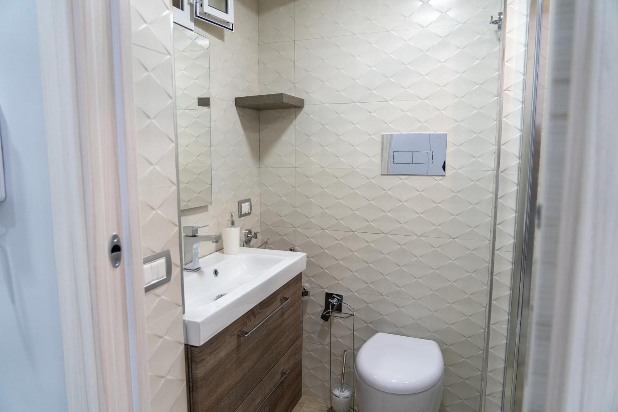 Il Duomo A Due Passi Apartment Наполи Екстериор снимка